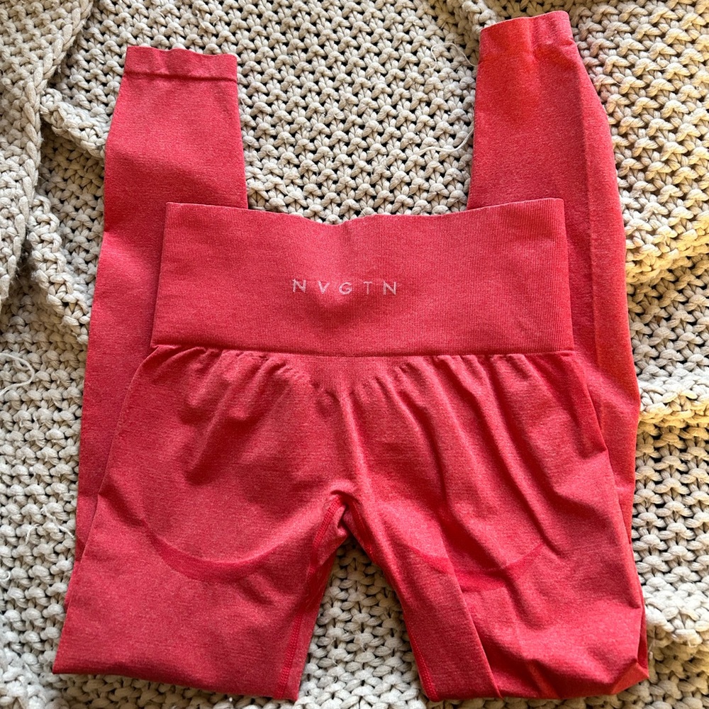 NVGTN seamless contour leggings size small red color